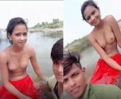 Dehati Lovers enjoying outdoor bathing on selfie cam ¦ Full video link in the comments from hand and boor indian xxx video dehati